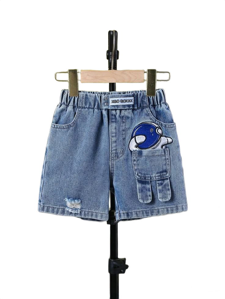 Young Boy volle elastische retro Street Style Coole bestickte und zerrissene Denim Shorts mit Astronaut Dekoration, locker und bequem